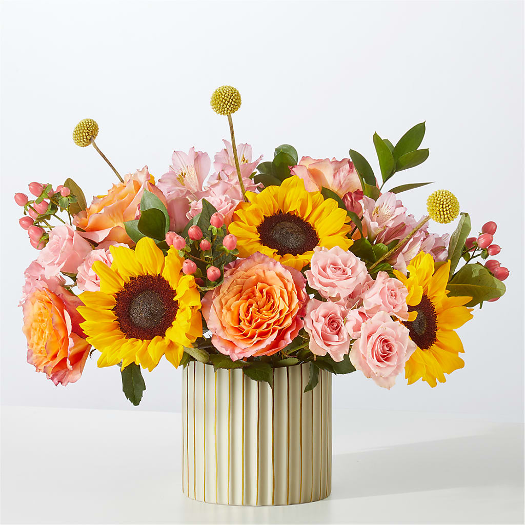 Sun's Out Bouquet – COUNTRY PEDDLER FLORAL & GIFT, Savanna IL
