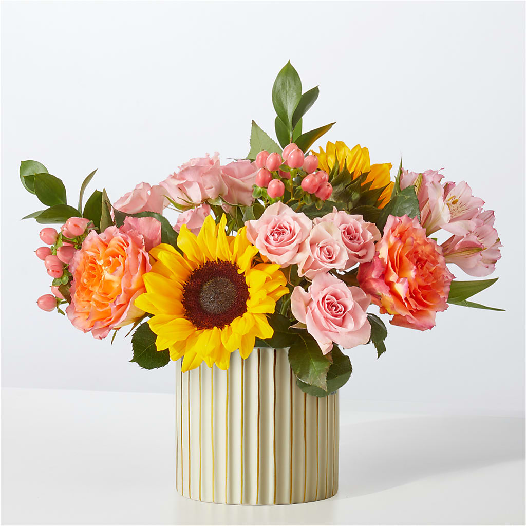 Sun's Out Bouquet – COUNTRY PEDDLER FLORAL & GIFT, Savanna IL