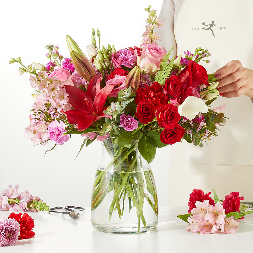 Together Forever - A Florist Original – COUNTRY PEDDLER FLORAL & GIFT, Savanna IL