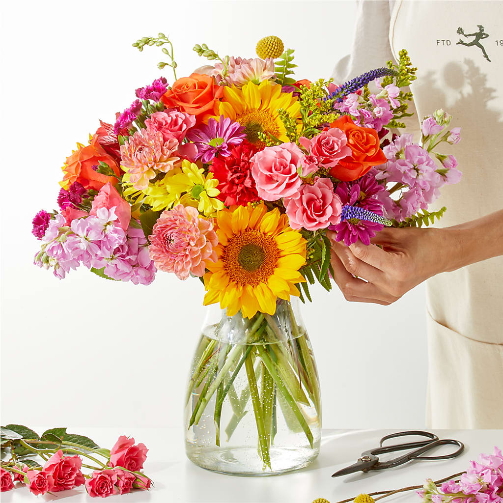 Cue the Confetti - A Florist Original – COUNTRY PEDDLER FLORAL & GIFT, Savanna IL