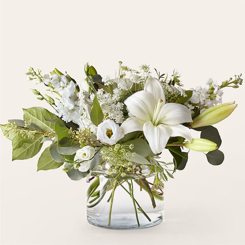 Alluring Elegance Bouquet – COUNTRY PEDDLER FLORAL & GIFT, Savanna IL