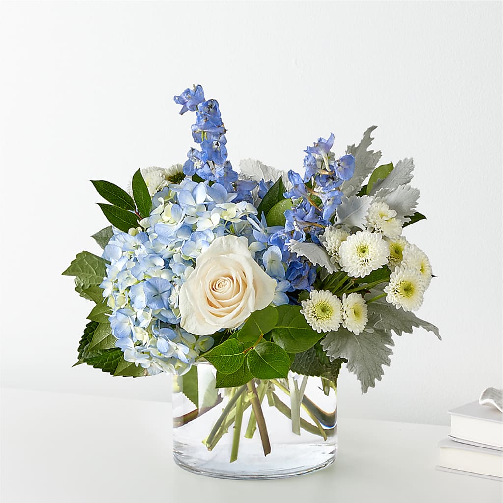 Clear Skies Bouquet – COUNTRY PEDDLER FLORAL & GIFT, Savanna IL