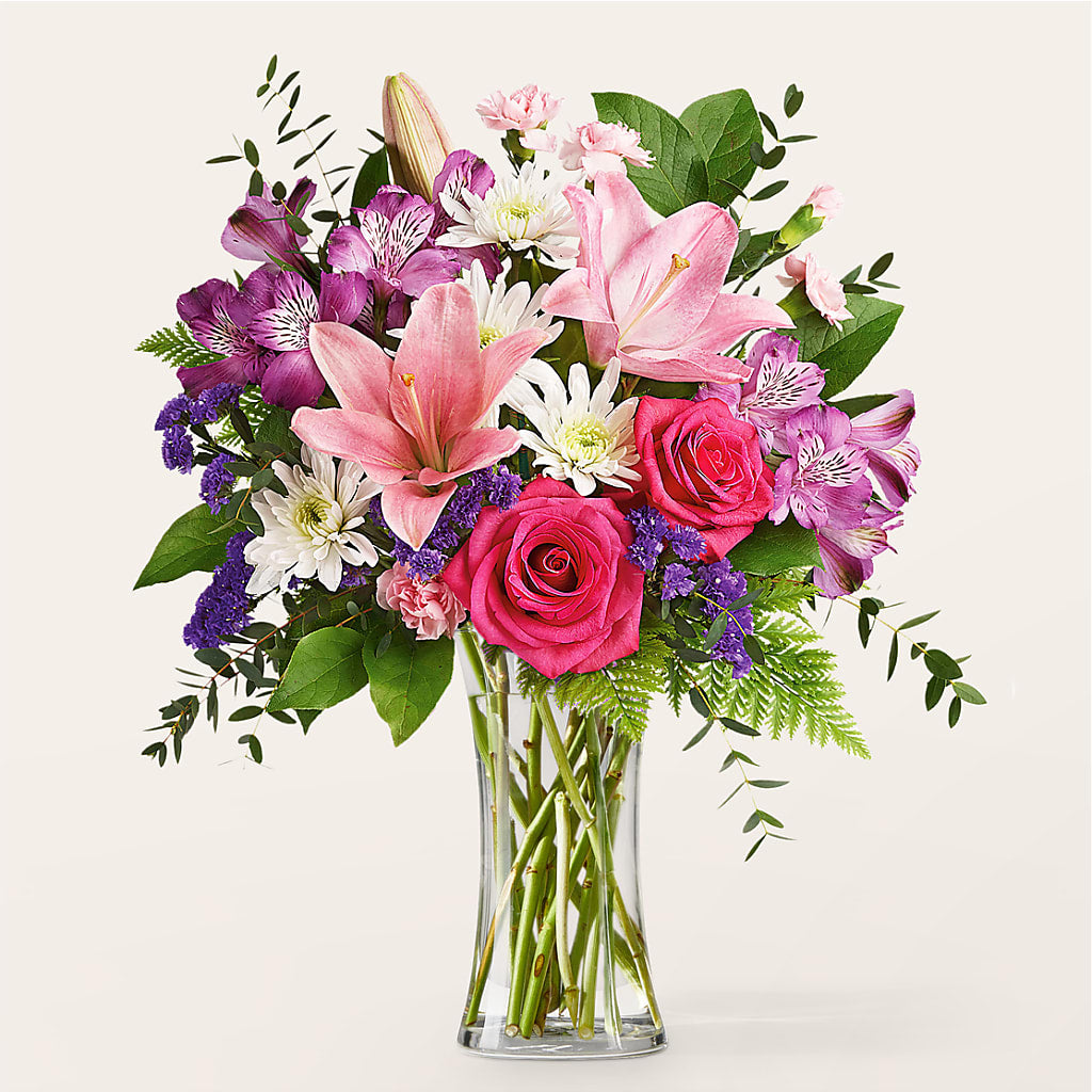 Lace & Pearls Bouquet – COUNTRY PEDDLER FLORAL & GIFT, Savanna IL
