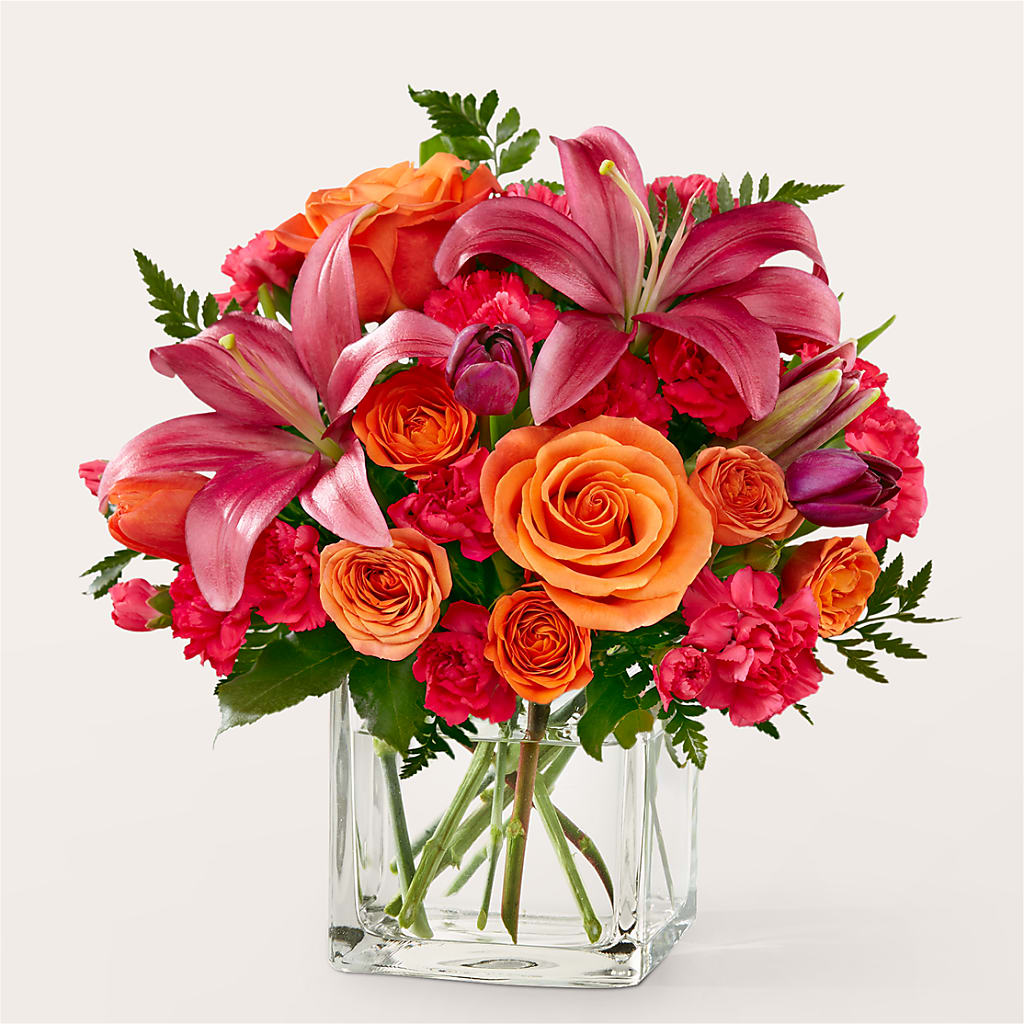 Lucky Lily Bouquet – COUNTRY PEDDLER FLORAL & GIFT, Savanna IL