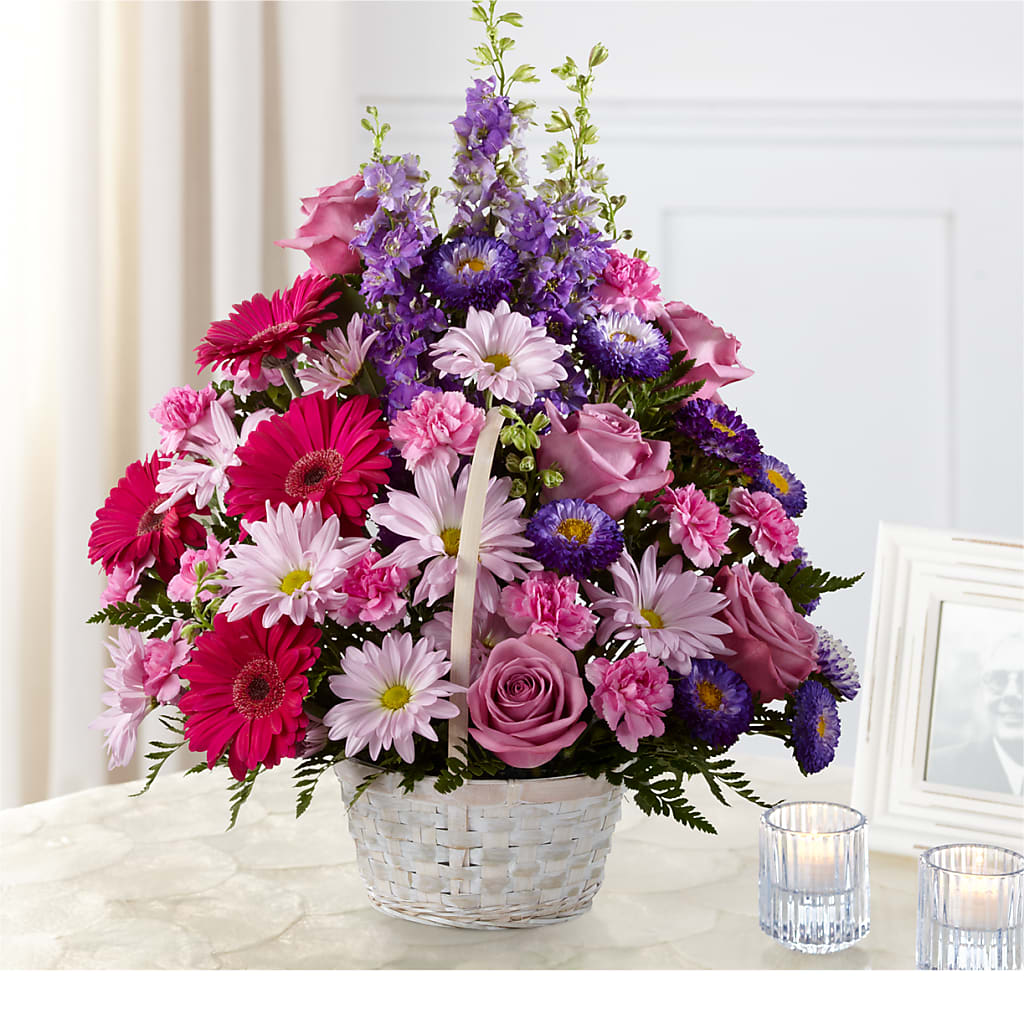 Pastel Peace Basket – COUNTRY PEDDLER FLORAL & GIFT, Savanna IL