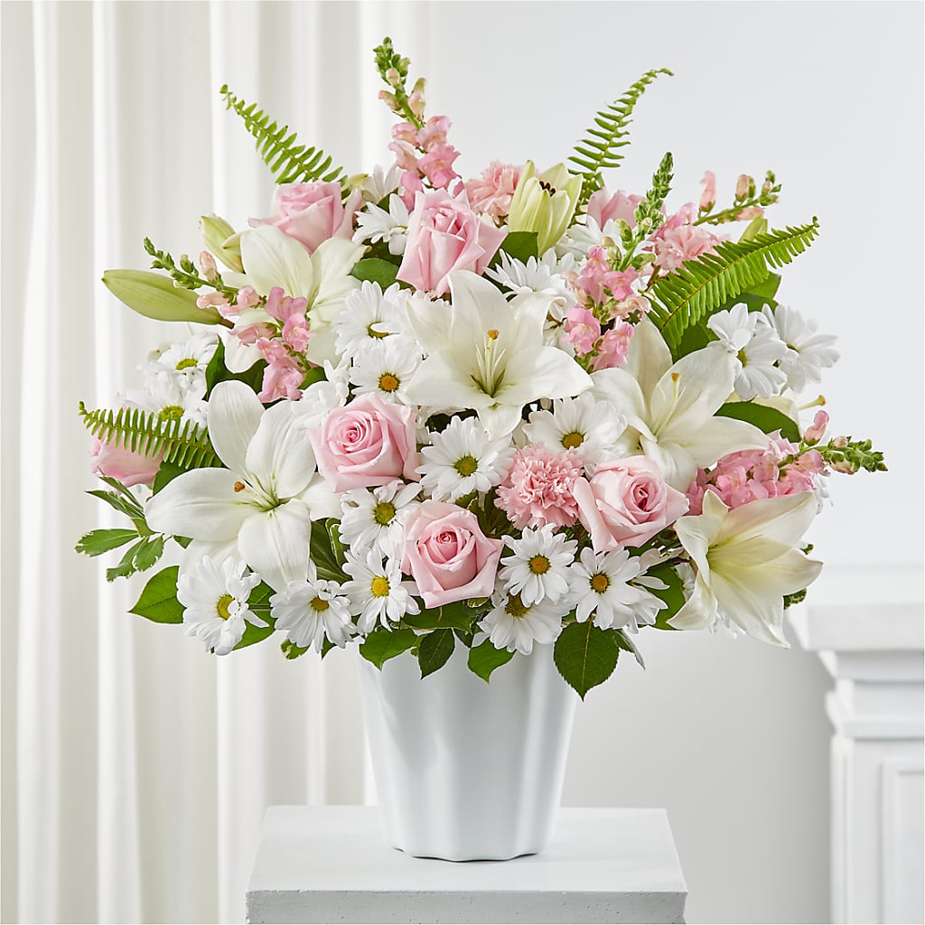 Soft Touch Tabletop Basket – COUNTRY PEDDLER FLORAL & GIFT, Savanna IL
