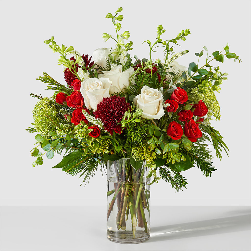 Favorite Traditions Bouquet – COUNTRY PEDDLER FLORAL & GIFT, Savanna IL