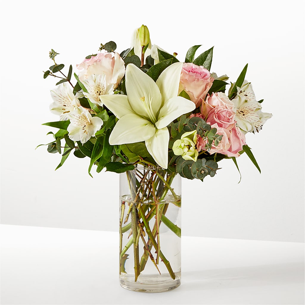 Ballet Slippers Bouquet – COUNTRY PEDDLER FLORAL & GIFT, Savanna IL