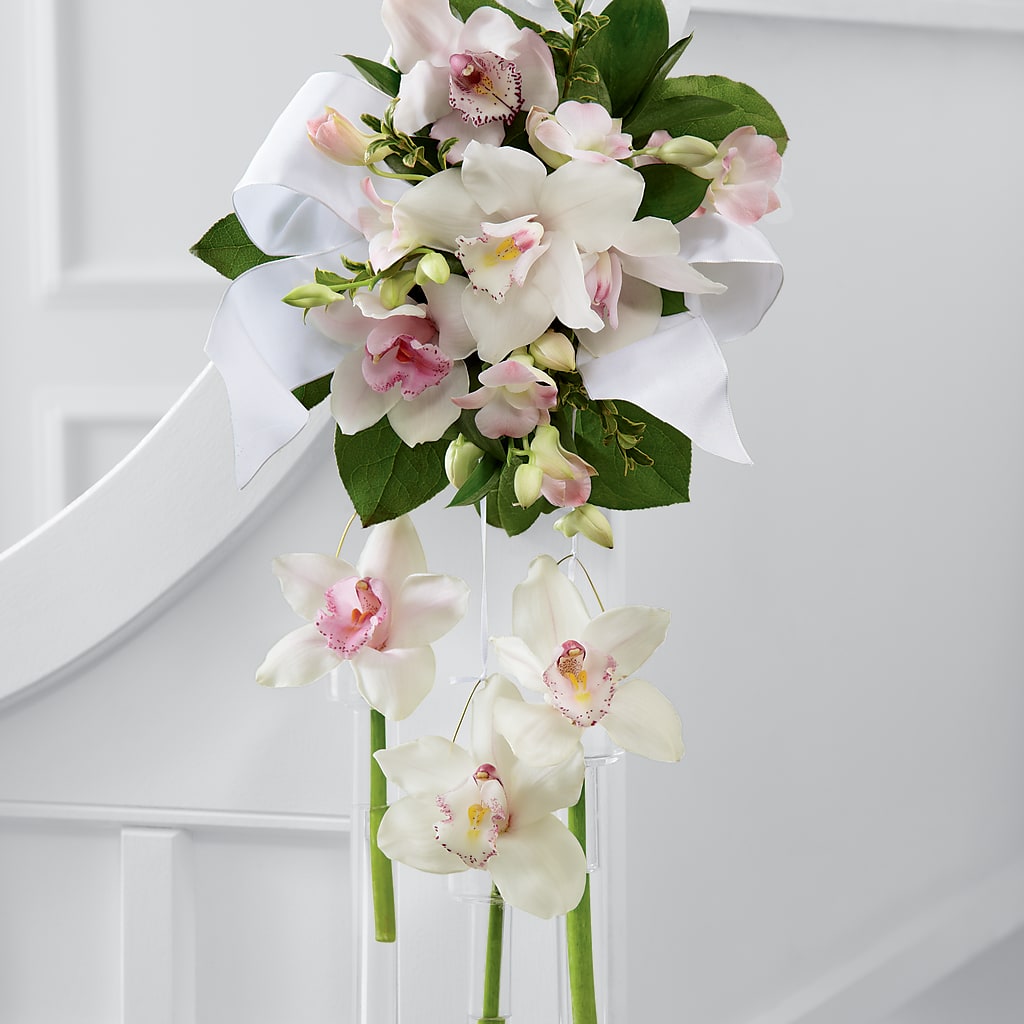 Perfect Entrance Pew Arrangement – COUNTRY PEDDLER FLORAL & GIFT, Savanna IL