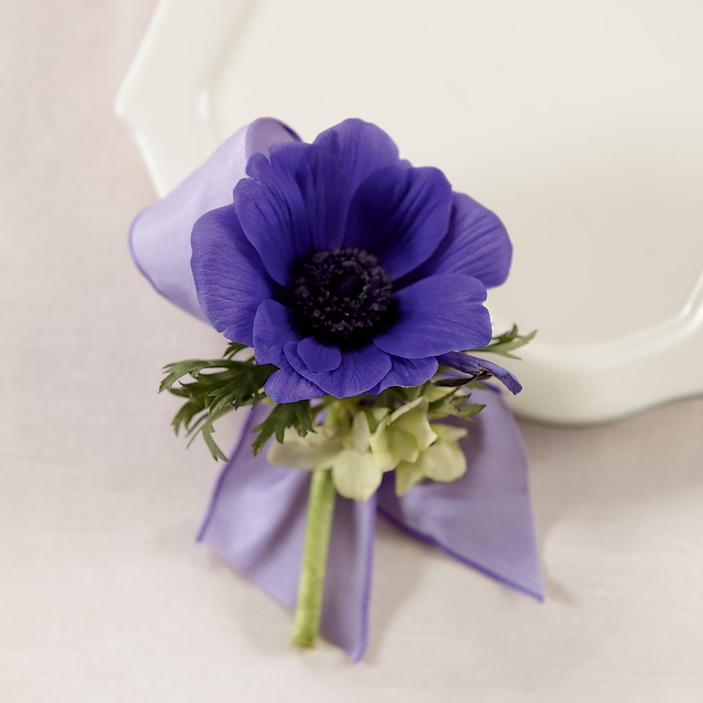 Purple Passion Boutonniere – COUNTRY PEDDLER FLORAL & GIFT, Savanna IL