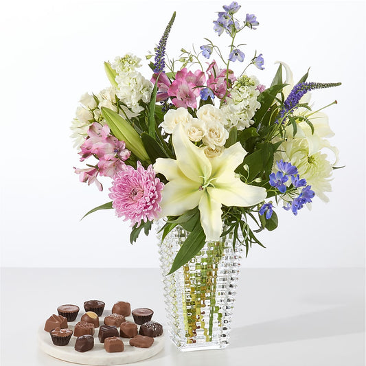 Winter Celebration Bouquet – COUNTRY PEDDLER FLORAL & GIFT, Savanna IL