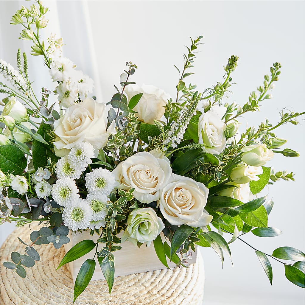 Cashmere Bouquet – COUNTRY PEDDLER FLORAL & GIFT, Savanna IL