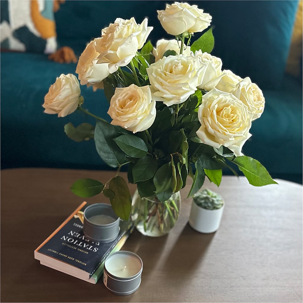 Long Stem Yellow Rose Bouquet – COUNTRY PEDDLER FLORAL & GIFT, Savanna IL