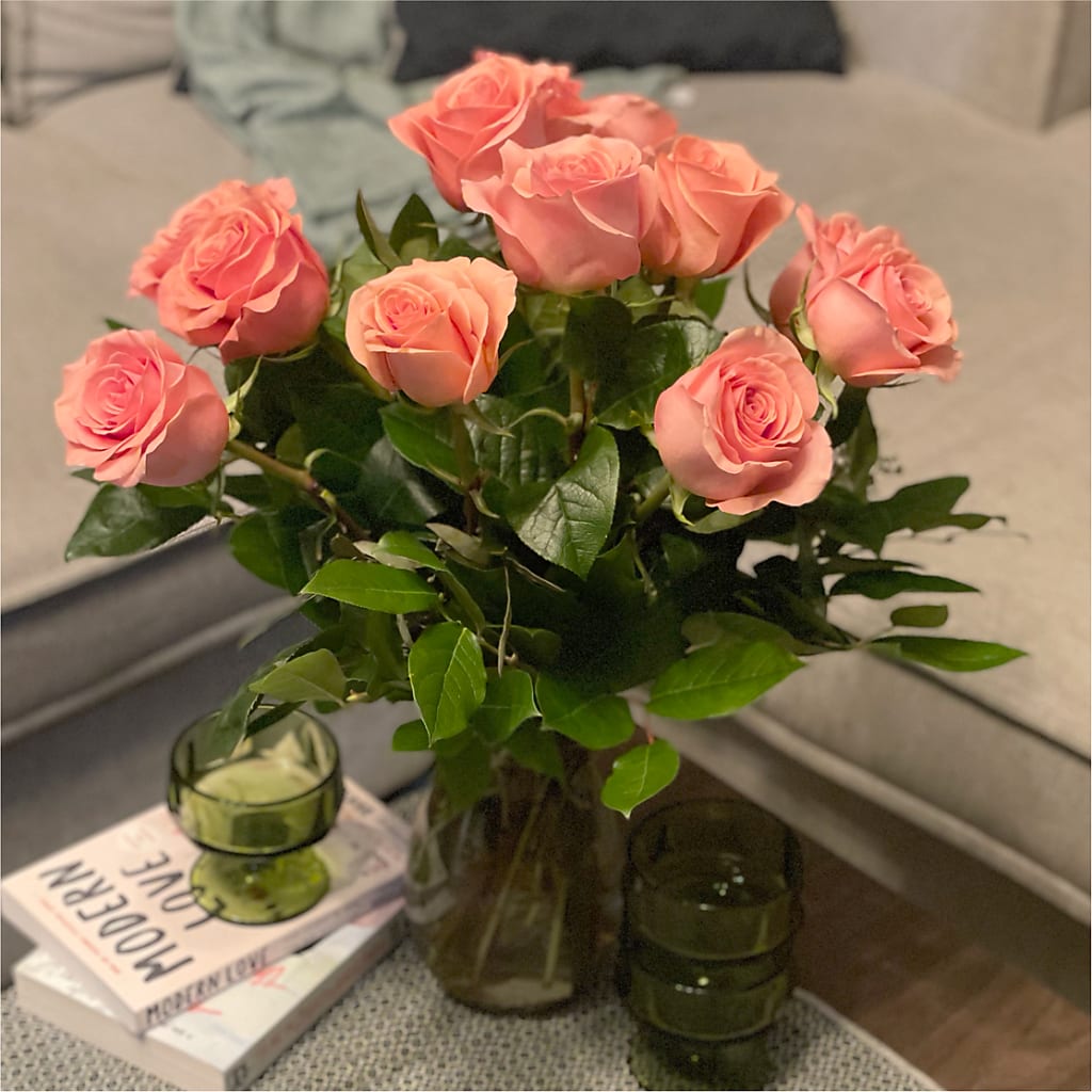 Long Stem Pink Rose Bouquet – COUNTRY PEDDLER FLORAL & GIFT, Savanna IL