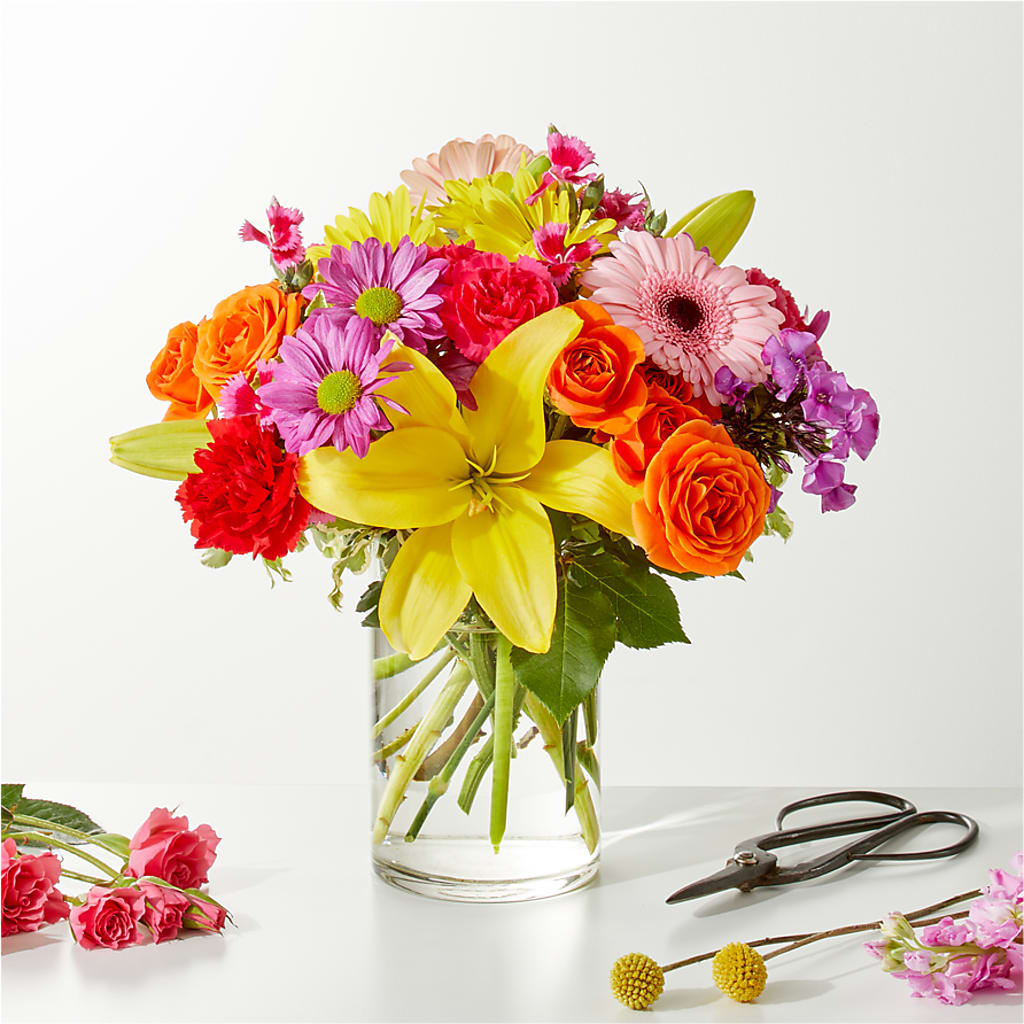 Cue the Confetti - A Florist Original – COUNTRY PEDDLER FLORAL & GIFT, Savanna IL