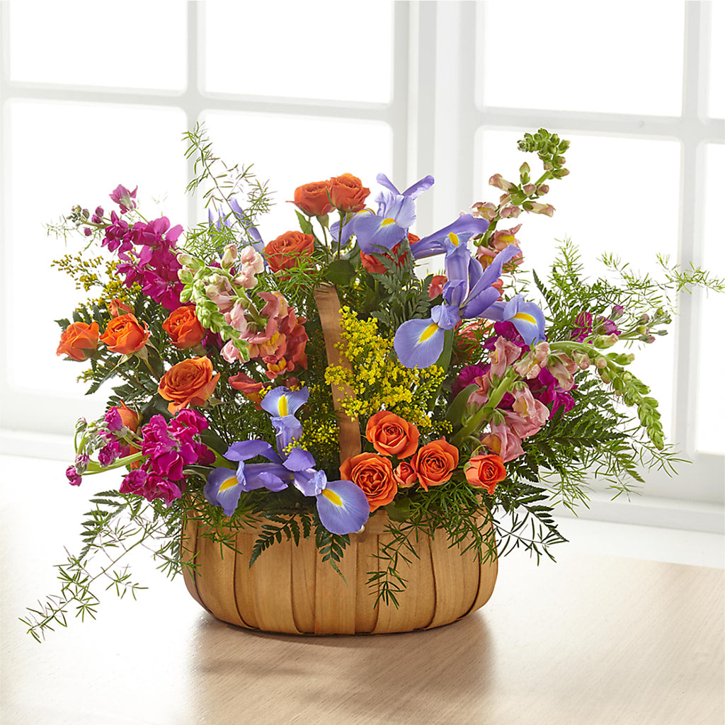 Garden of Life Basket – COUNTRY PEDDLER FLORAL & GIFT, Savanna IL