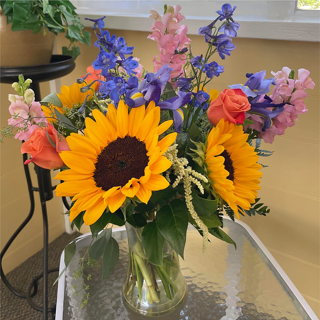 Rays of Life Bouquet – COUNTRY PEDDLER FLORAL & GIFT, Savanna IL