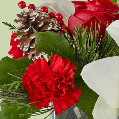 Glistening Icicles Bouquet – COUNTRY PEDDLER FLORAL & GIFT, Savanna IL