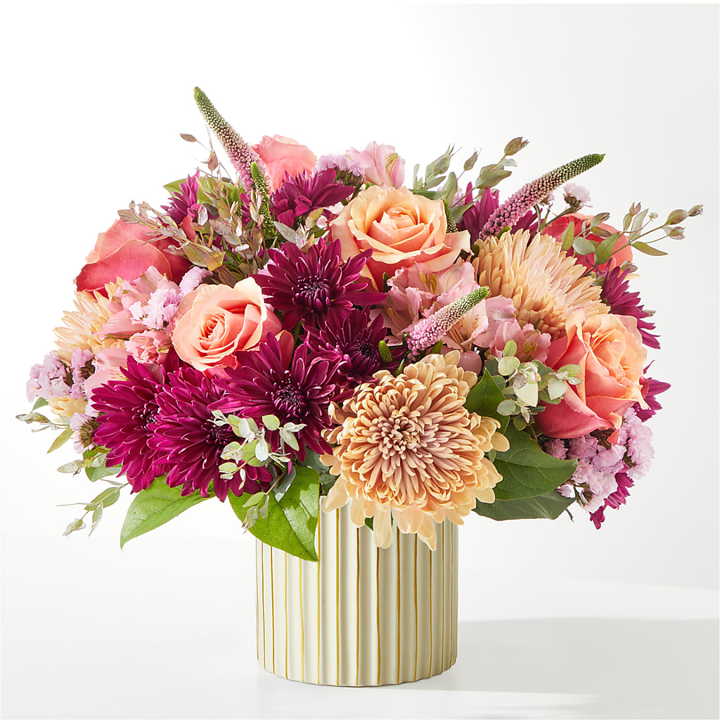 Berry Cobbler Bouquet with Ivory Vase – COUNTRY PEDDLER FLORAL & GIFT, Savanna IL