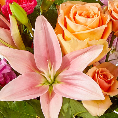Bisous Bouquet – COUNTRY PEDDLER FLORAL & GIFT, Savanna IL